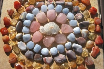 mineralu mandala agatai