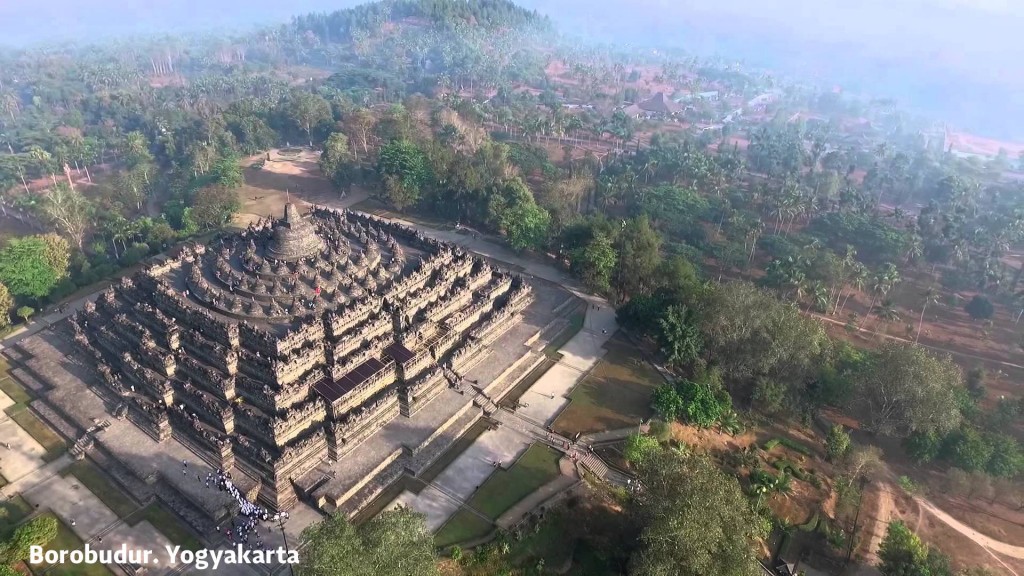 borobudur-temple-panorama-1