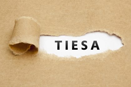 ŽVELK Į REALYBĘ IR DŽIAUKIS TIESA N. Gabija Wolmer. ŽVELK Į REALYBĘ IR DŽIAUKIS TIESA