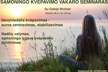 moteris saule pieva vanduo